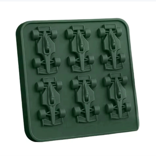 Hielos con forma de un coche de formula